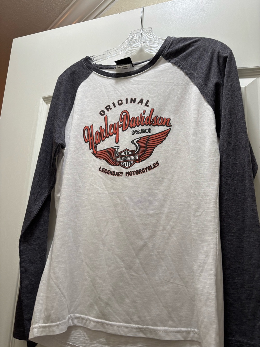 Harley-Davidson Wome's Long-Sleeve Raglan Shirt - White & Charcoal